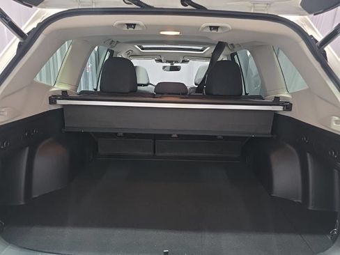 Certified 2023 Subaru Forester Premium AWD/4WD image 18