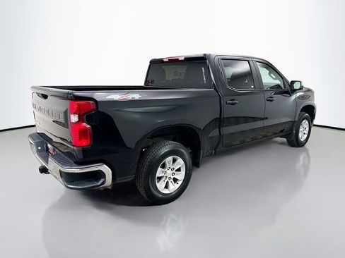 Used 2025 Chevrolet Silverado 1500 LT AWD/4WD image 10
