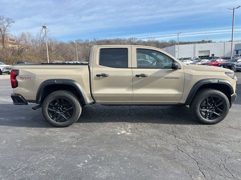Used 2024 Chevrolet Colorado Trail Boss w/ Advanced Trailering Package image 4