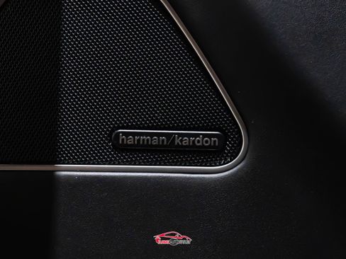 Used 2019 Maserati Levante S GranLusso image 42