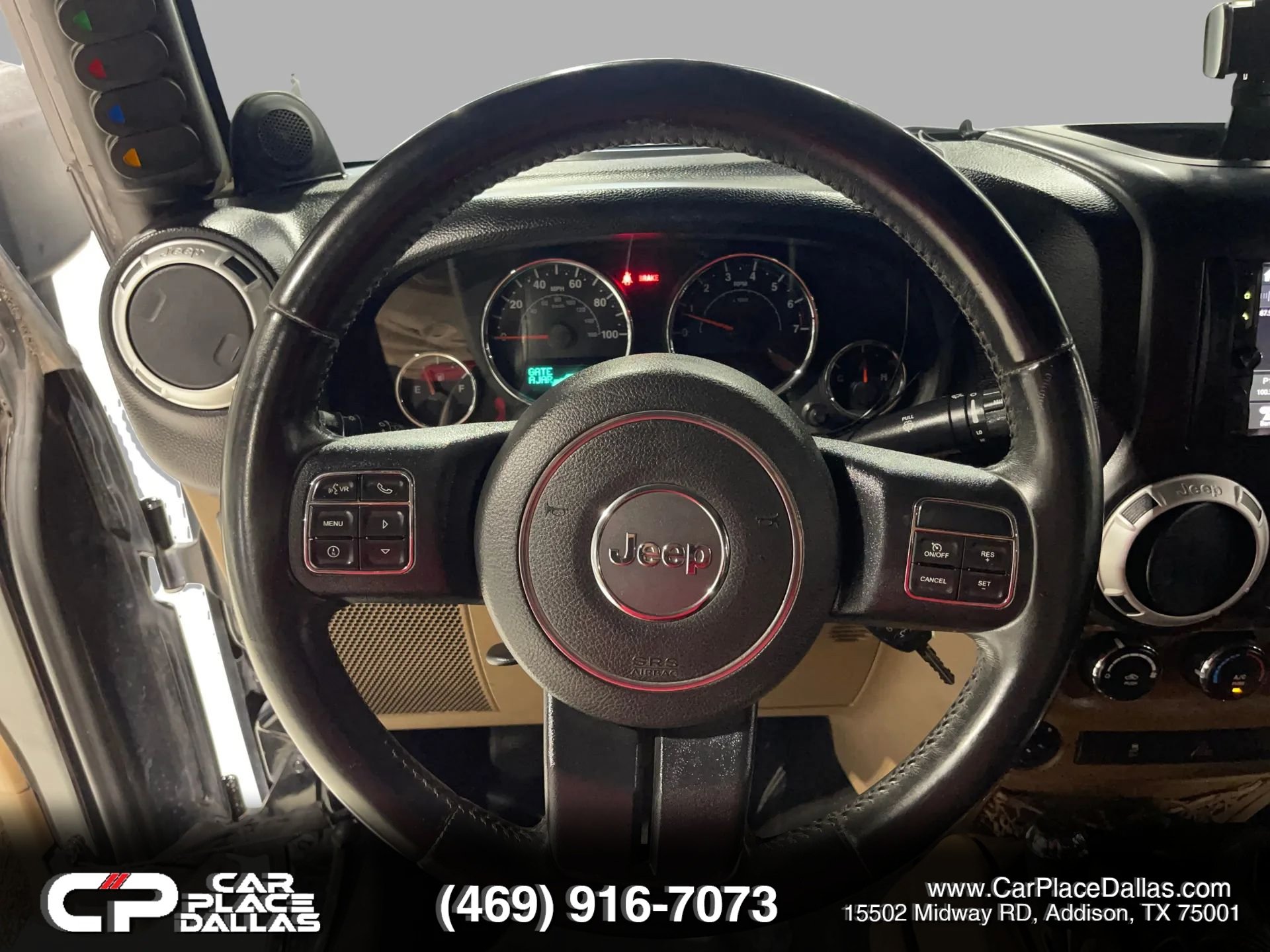 Used 2014 Jeep Wrangler Unlimited Rubicon w/ Connectivity Group AWD/4WD image 26