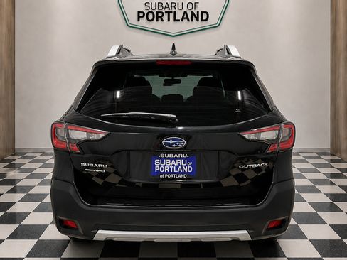 Certified 2024 Subaru Outback Limited AWD/4WD image 4