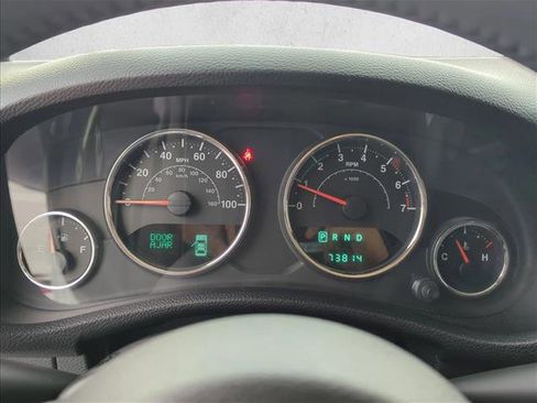 Used 2014 Jeep Wrangler Unlimited Sahara w/ Connectivity Group image 15