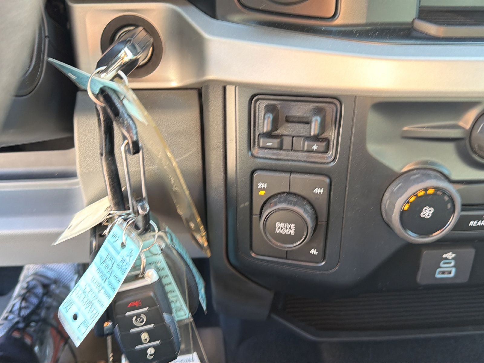 Used 2023 Ford F250 XLT w/ 360-Degree Camera Package AWD/4WD image 29