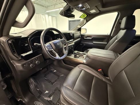 Used 2024 Chevrolet Silverado 1500 RST w/ Convenience Package II AWD/4WD image 11