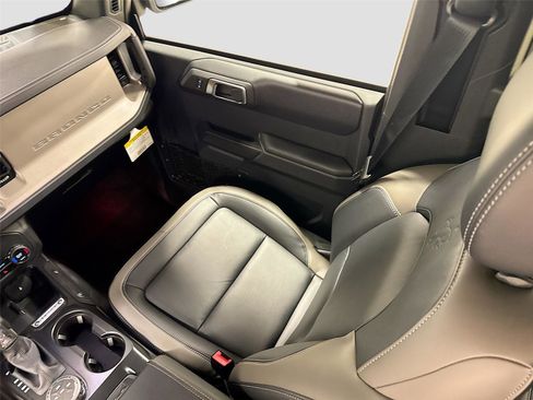 New 2025 Ford Bronco Outer Banks image 22
