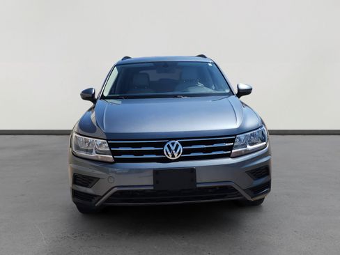 Used 2020 Volkswagen Tiguan SE image 8