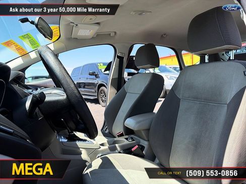 Used 2013 Ford Focus SE FWD image 11