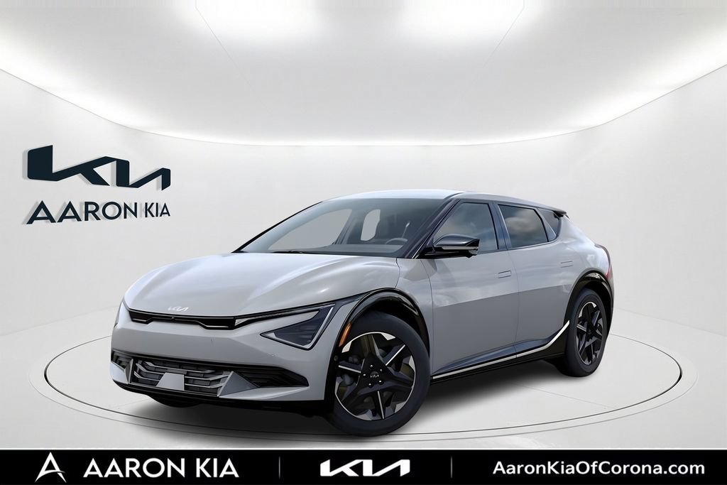 New 2026 Kia EV6 Wind RWD image 1