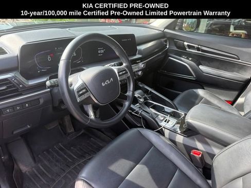 Certified 2024 Kia Telluride S w/ S Sunroof Package FWD image 8