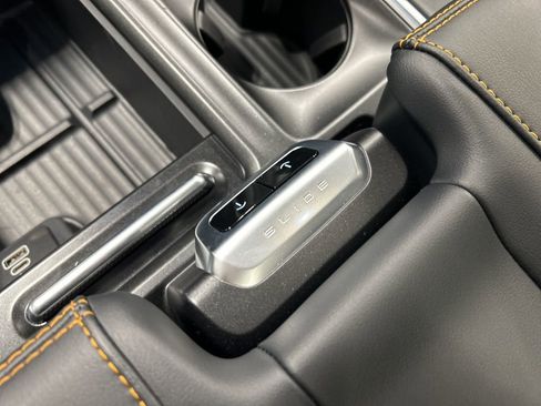 New 2026 Ford Expedition Tremor image 24