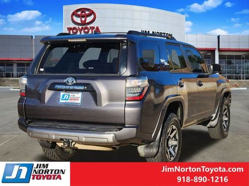 Used 2020 Toyota 4Runner TRD Off-Road image 6