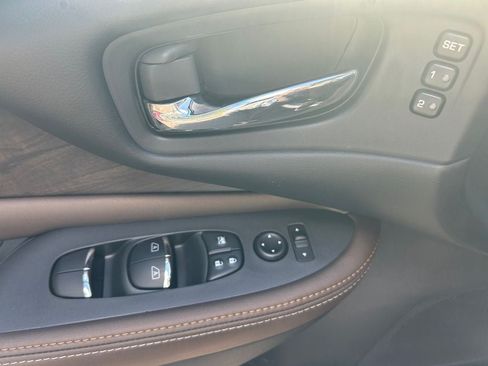 Used 2022 Nissan Murano Platinum AWD/4WD image 23
