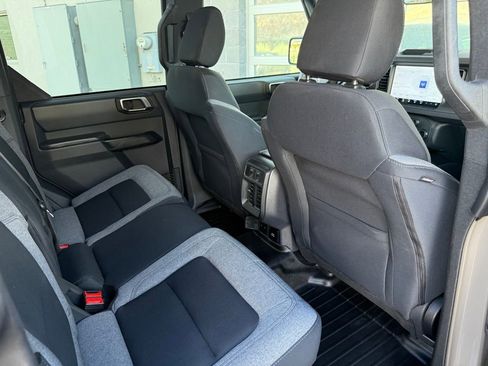 Used 2025 Ford Bronco Big Bend image 25