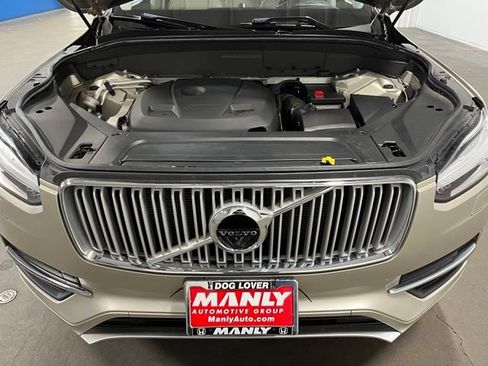 Used 2017 Volvo XC90 T6 Inscription w/ Vision Package AWD/4WD image 9