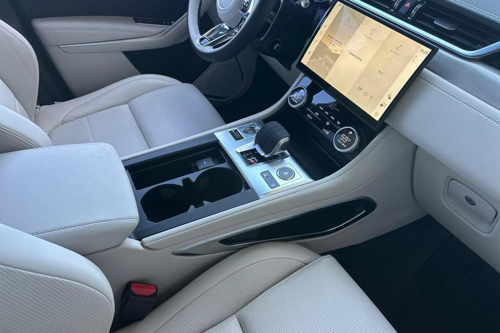 New 2026 Jaguar F-PACE R-Dynamic S AWD/4WD image 26