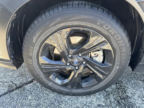 Certified 2024 Subaru Crosstrek 2.0i AWD/4WD image 9