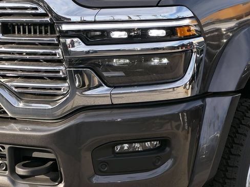 New 2026 RAM 5500 4x4 Crew Cab w/ Laramie Trim Package image 7