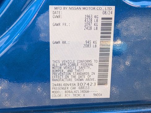Used 2025 Nissan Altima 2.5 SV FWD image 29