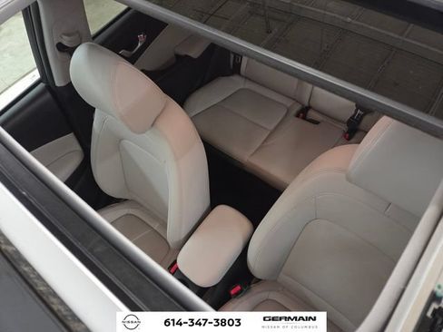 Used 2023 Hyundai Kona Limited AWD/4WD image 32