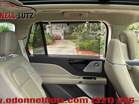 Used 2023 Lincoln Aviator Reserve w/ Equipment Group 201A AWD/4WD image 30