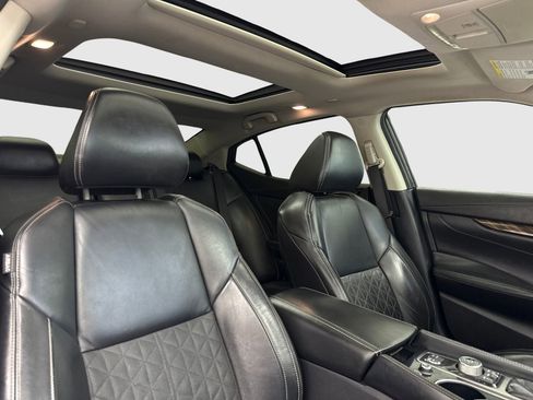 Used 2017 Nissan Maxima Platinum image 39