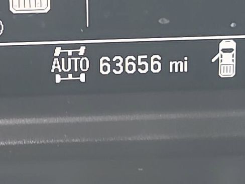 Used 2020 Chevrolet Silverado 1500 Custom Trail Boss w/ Custom Convenience Package image 12