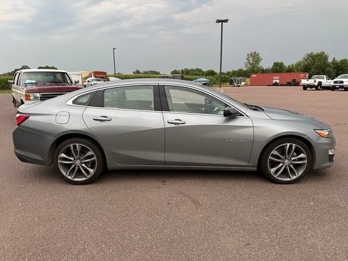 Used 2024 Chevrolet Malibu LT FWD image 33