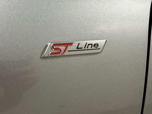 Used 2024 Ford Escape ST-Line Elite w/ Premium Technology Package image 29