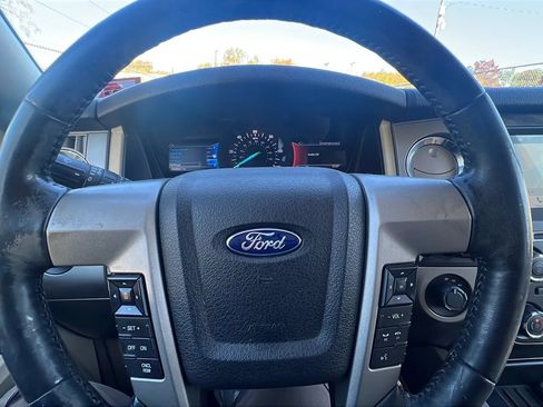 Used 2017 Ford Expedition EL Limited w/ Equipment Group 301A AWD/4WD image 13