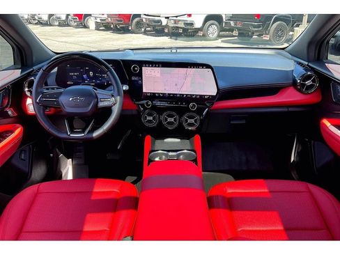 Used 2026 Chevrolet Blazer EV SS AWD/4WD image 17