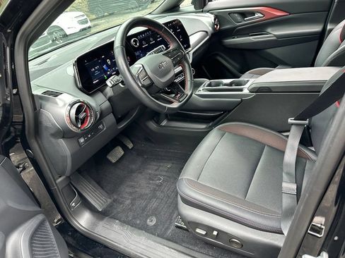 Used 2024 Chevrolet Equinox EV RS FWD image 10