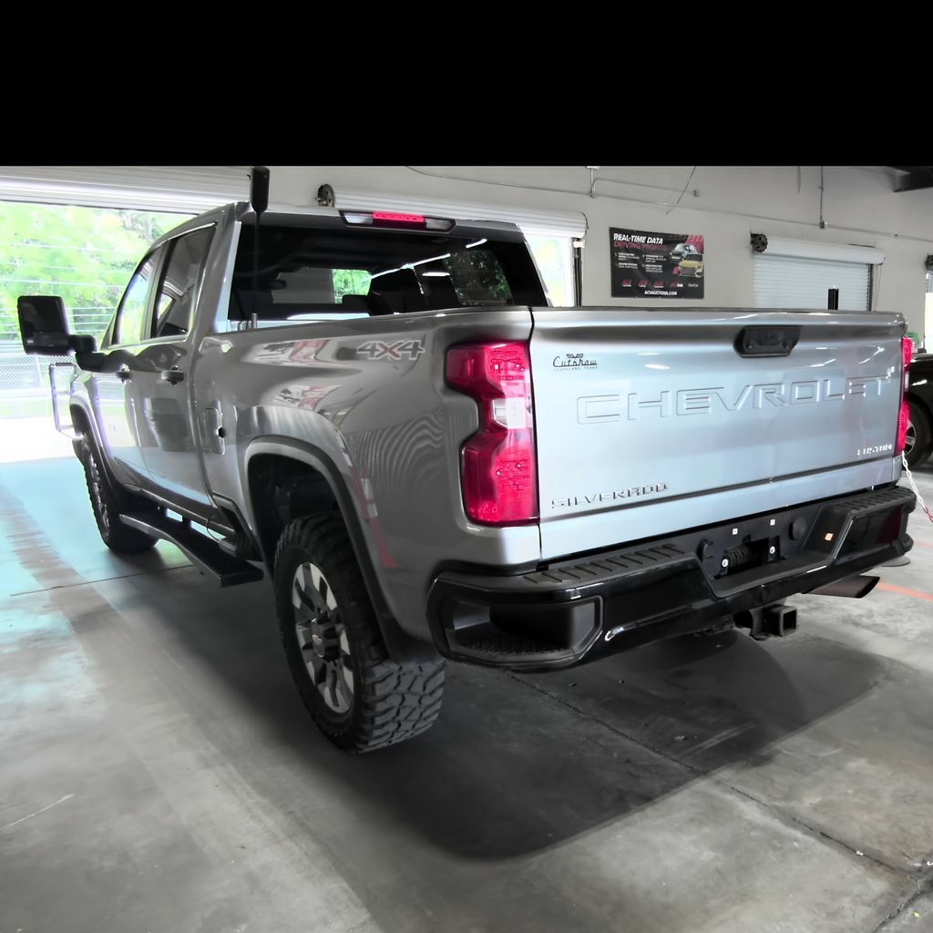 Used 2024 Chevrolet Silverado 2500 Custom w/ Custom Convenience Package AWD/4WD image 8