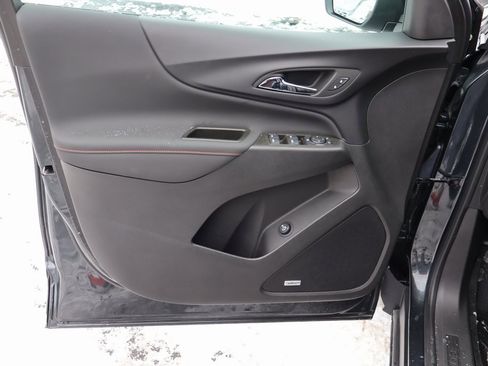 Used 2023 Chevrolet Equinox RS w/ RS Leather Package image 24