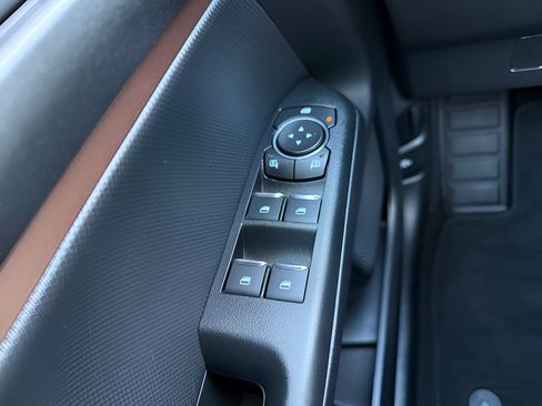 Used 2025 Ford Bronco Sport Outer Banks w/ Outer Banks Tech Package+ AWD/4WD image 24