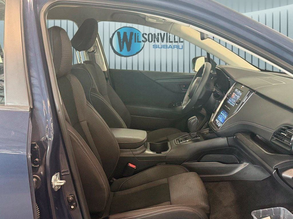 Used 2025 Subaru Outback AWD/4WD image 5
