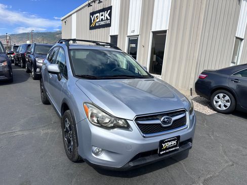 Used 2014 Subaru Crosstrek 2.0i Limited w/ Popular Package #2 AWD/4WD image 1
