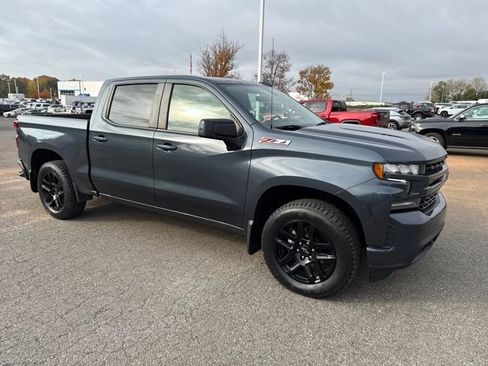 Used 2022 Chevrolet Silverado 1500 RST w/ LPO, Blackout Package image 7