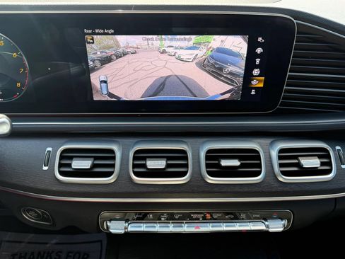 Used 2020 Mercedes-Benz GLE 350 4MATIC w/ Premium Package image 23