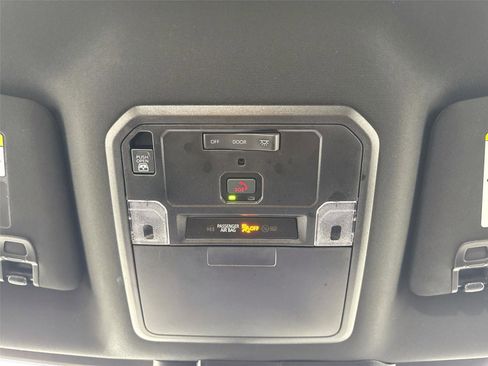 Used 2025 Toyota Tundra SR5 image 6