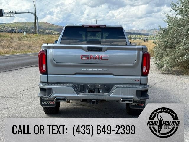 Used 2025 GMC Sierra 1500 AT4 w/ Technology Package AWD/4WD image 4