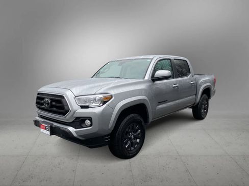 Used 2023 Toyota Tacoma SR5 image 6