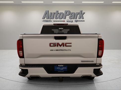 Used 2020 GMC Sierra 1500 Elevation w/ Elevation Value Package AWD/4WD image 9
