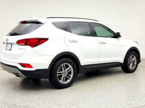 Used 2017 Hyundai Santa Fe Sport FWD image 5
