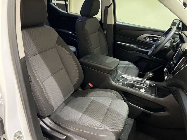 Used 2018 Chevrolet Traverse LT FWD image 24