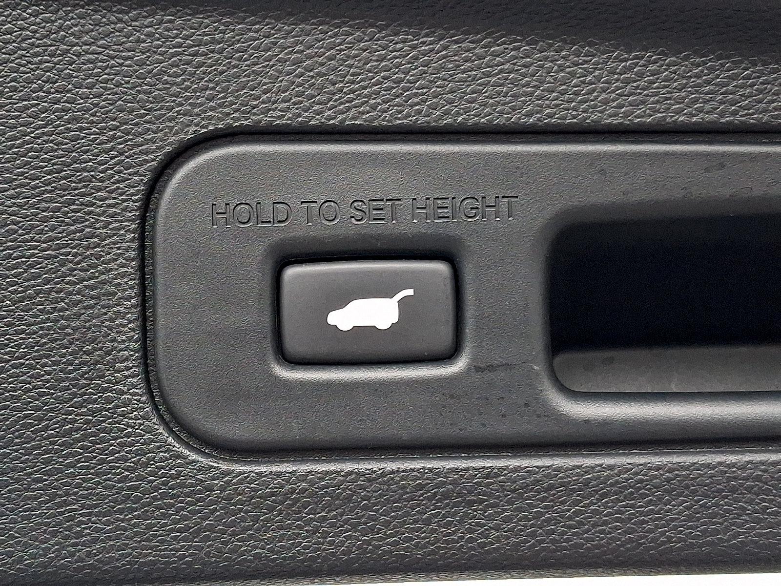 Certified 2024 Acura MDX w/ Technology Package AWD/4WD image 29