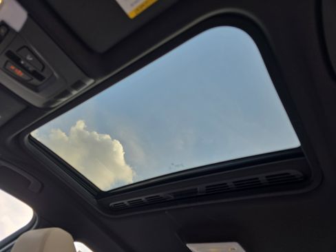 Used 2016 BMW 340i xDrive Sedan image 29