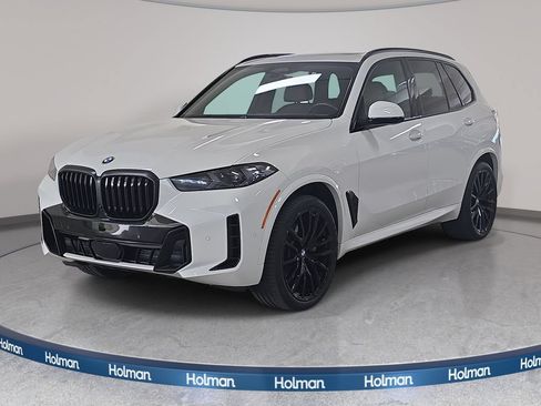 Used 2024 BMW X5 sDrive40i w/ Executive Package RWD image 1