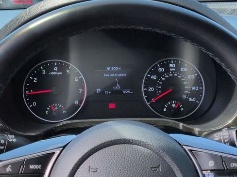 Certified 2022 Kia Seltos EX AWD/4WD image 12