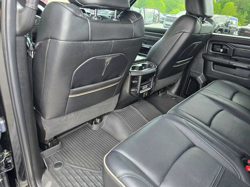Used 2022 RAM 2500 Limited AWD/4WD image 30